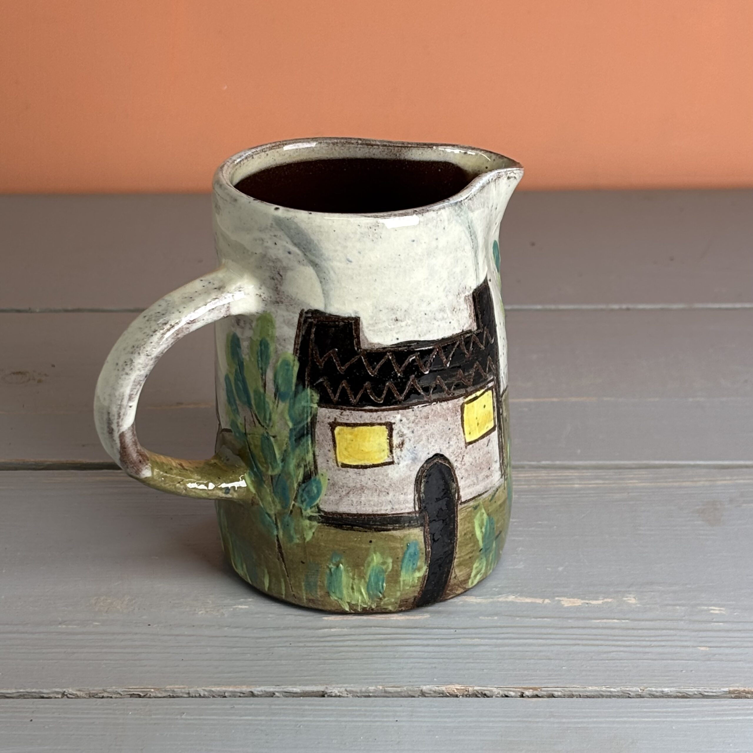 Island Cottage and Dinghy Jug - Image 3